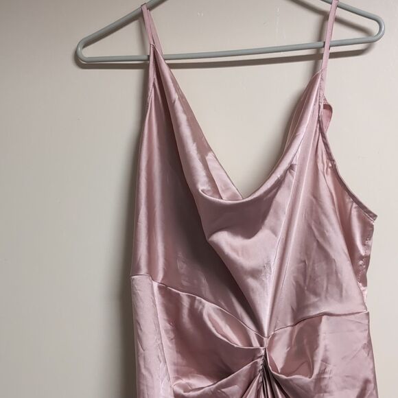 PrettyLittle‎ Thing Rose Pink Satin Cowl Strap Midi Dress Size 12 - Picture 3 of 14